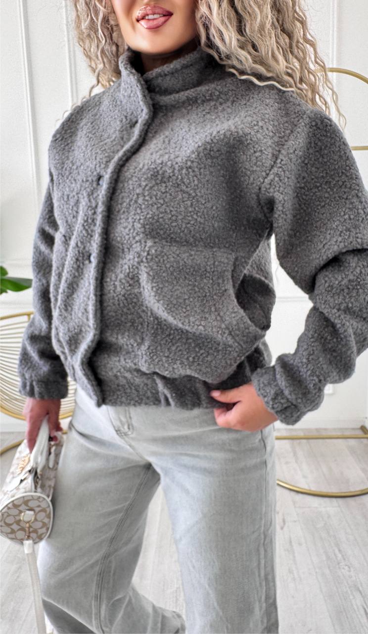 Курточка бомбер
Тканина : теплий кашемір буклє 
Кольори: молочний, чорний, шоколад, бежевий, сірий