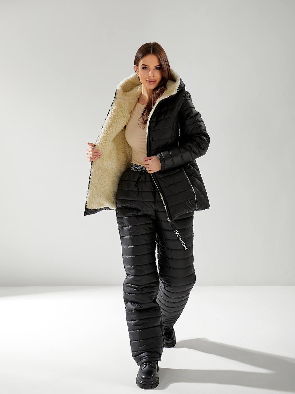 Розпродаж
Зимовий костюм