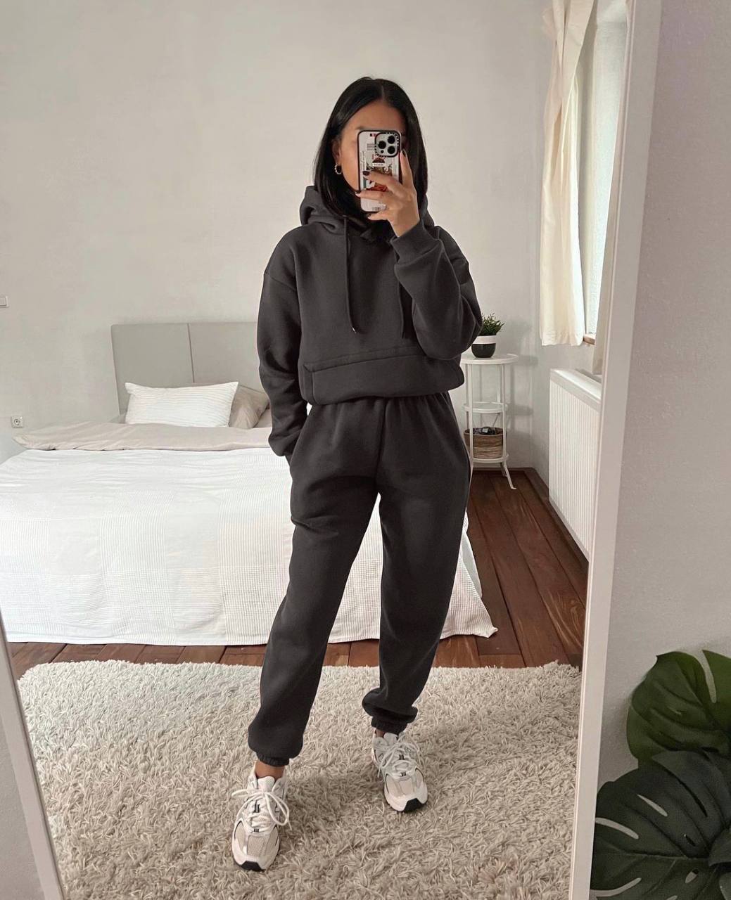 чорна п.ятниця
костюм тринитка на флісі