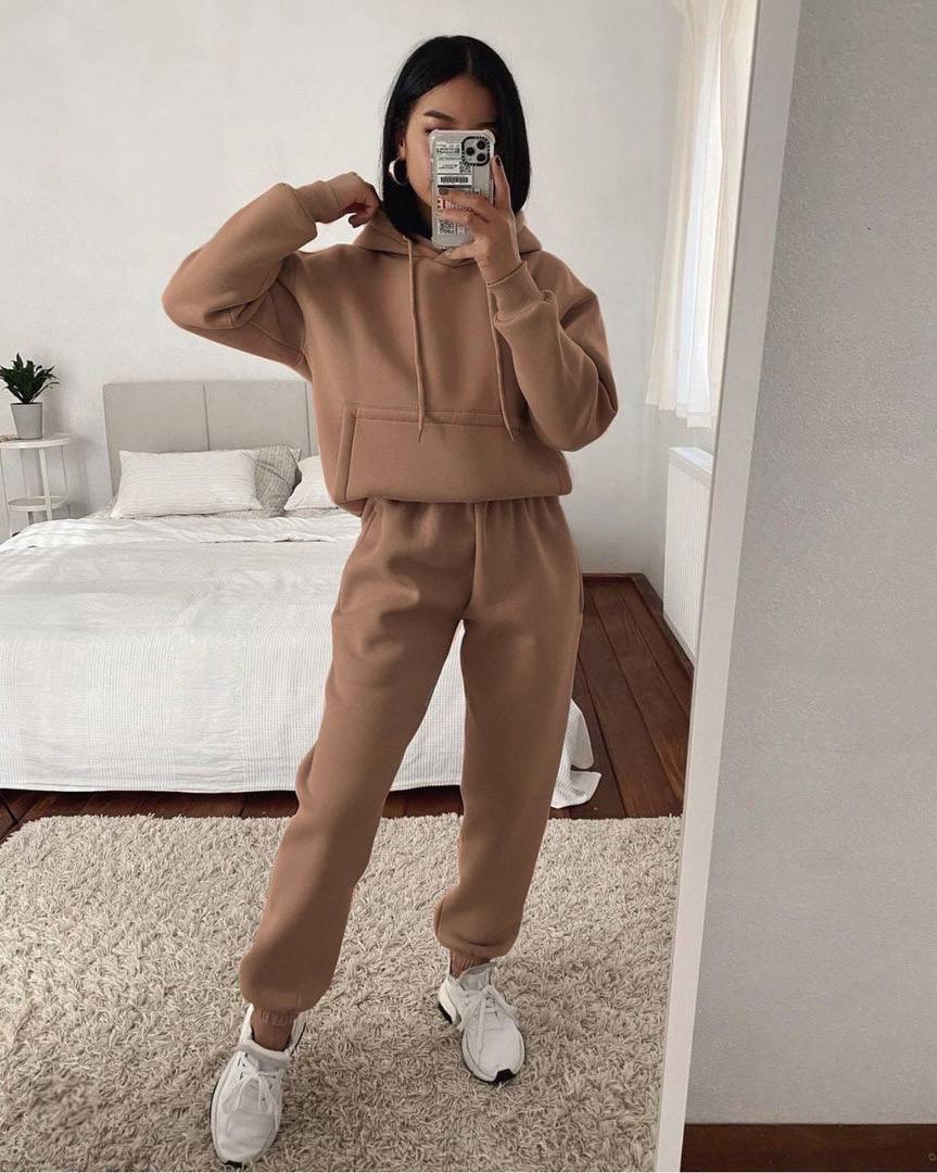 чорна п.ятниця
костюм тринитка на флісі