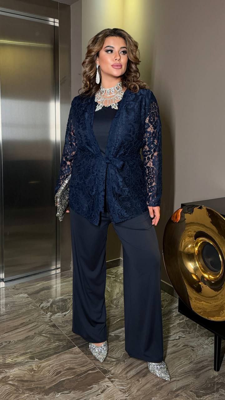 Кардиган
Тканина : гепюр 
Довжина сукні : 85 см.
Довжина рукава : 70 см.
Святковий  кардиган , вільного покрою , з вшитим поясом .