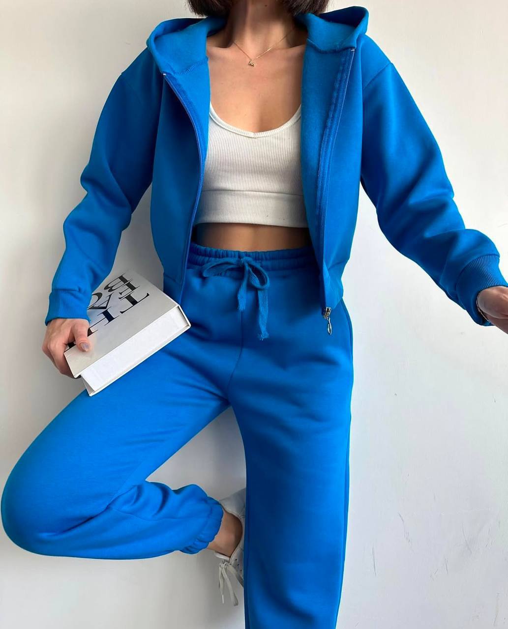 Розпродаж  Костюм  тринитка на флісі
Костюм зіпка+ джогери
Артикул: GARNA-855963